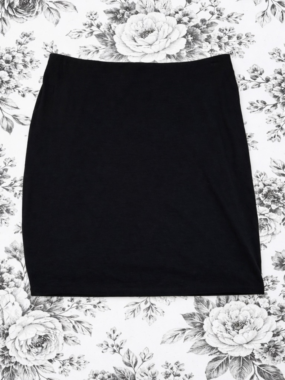 Boohoo Black Pencil Skirt - Sleek Stretch Fit